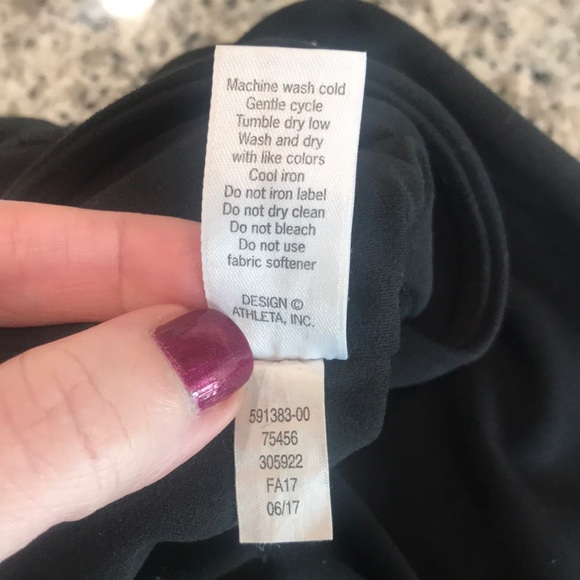 Athleta Salutation Crop - Picture 4 of 6